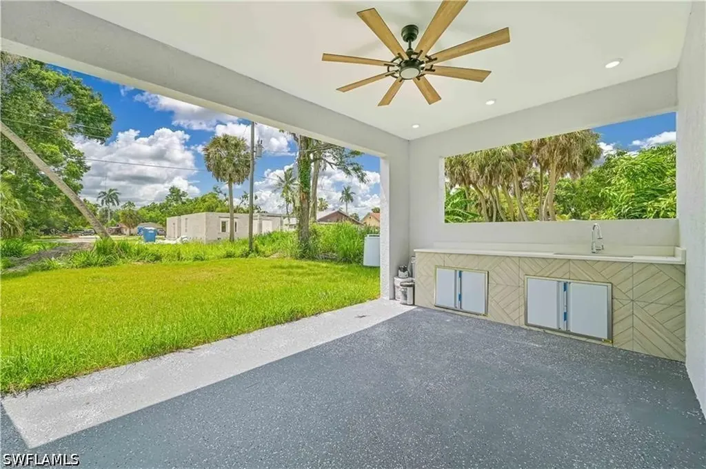 2223 Carver Avenue Fort Myers FL 33916