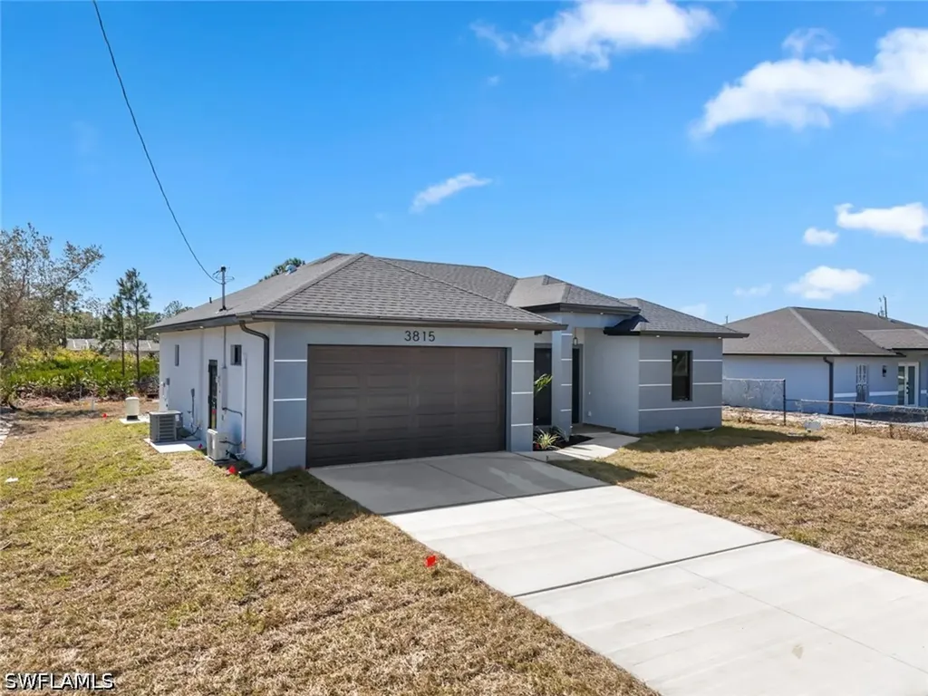 3815 9th Street SW Lehigh Acres FL 33976
