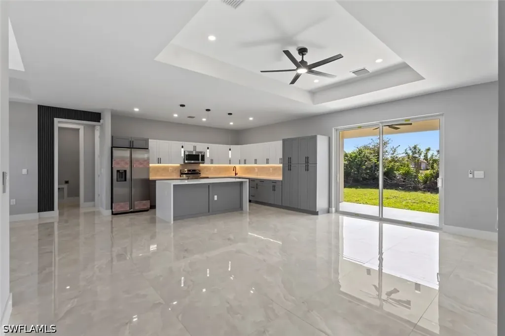 3307 6th SW Lehigh Acres FL 33976