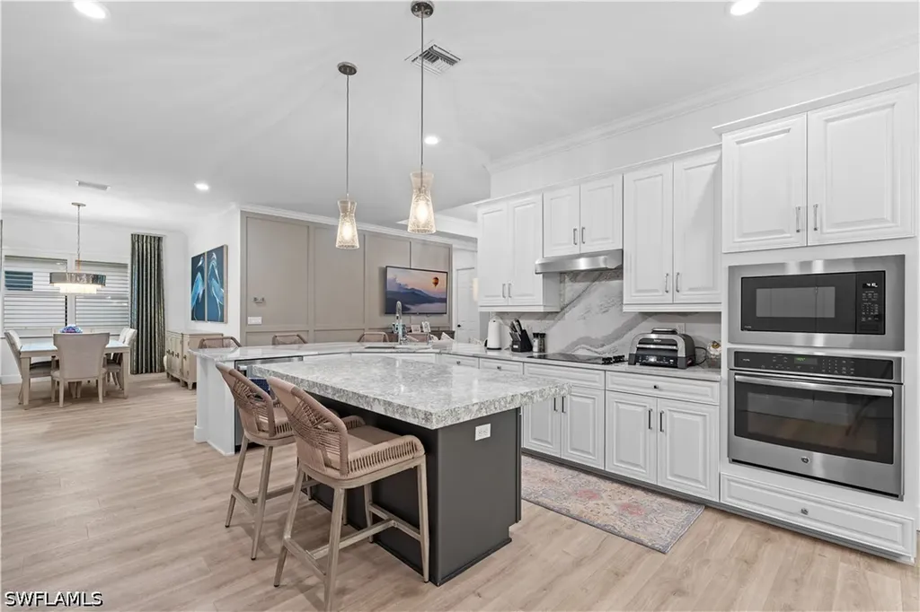 9364 Vercelli Court Naples FL 34113