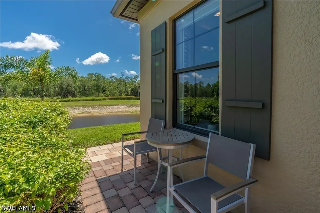 7343 Mockingbird Court Naples FL 34114