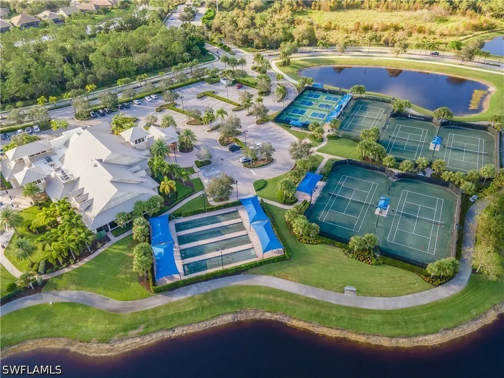 7343 Mockingbird Court Naples FL 34114