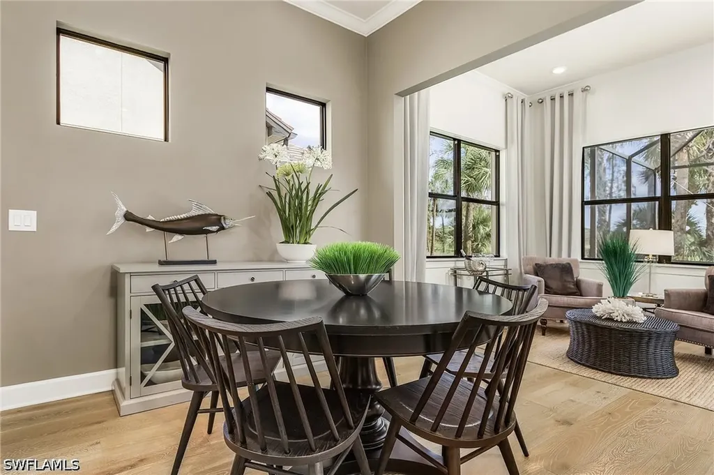 9248 Cormorant Drive Naples FL 34120