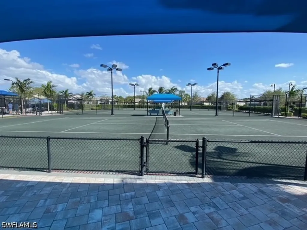 9248 Cormorant Drive Naples FL 34120