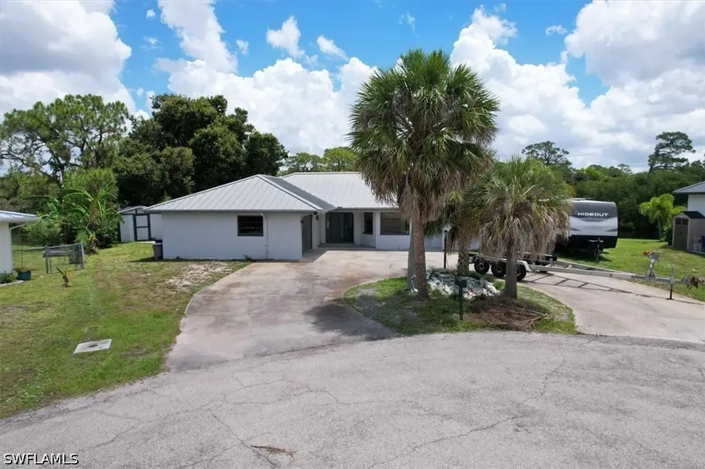 1318 Thompson Street North Fort Myers FL 33903