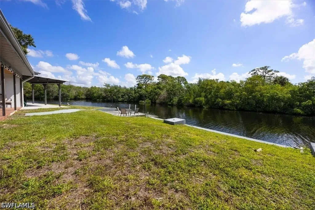 1318 Thompson Street North Fort Myers FL 33903