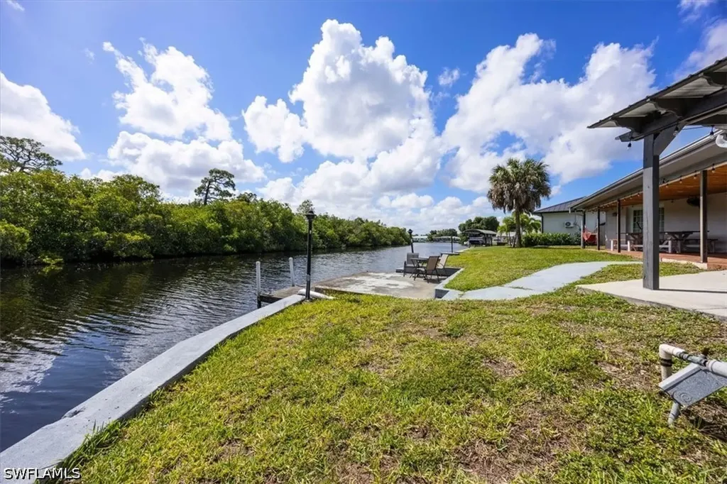 1318 Thompson Street North Fort Myers FL 33903