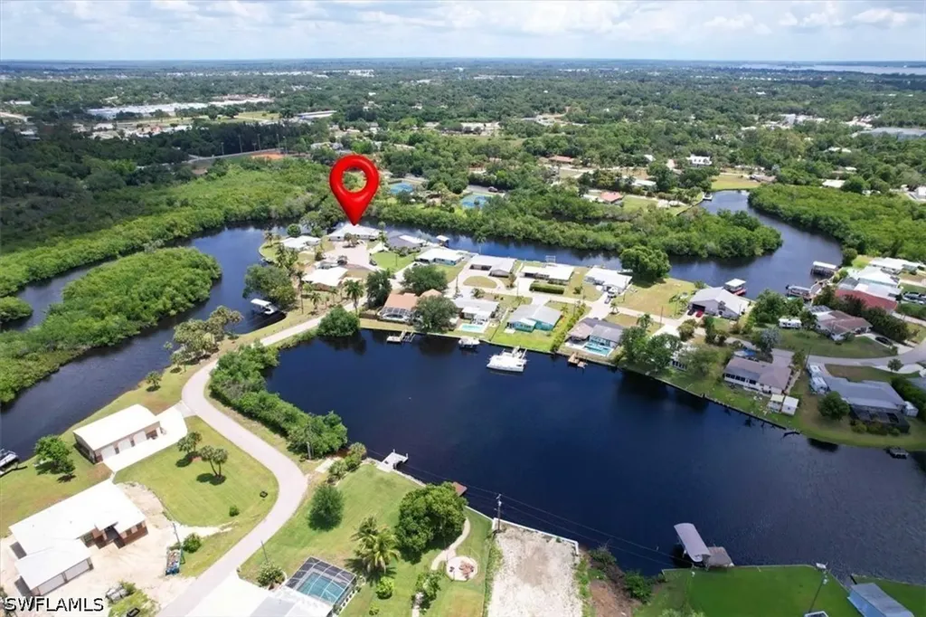 1318 Thompson Street North Fort Myers FL 33903