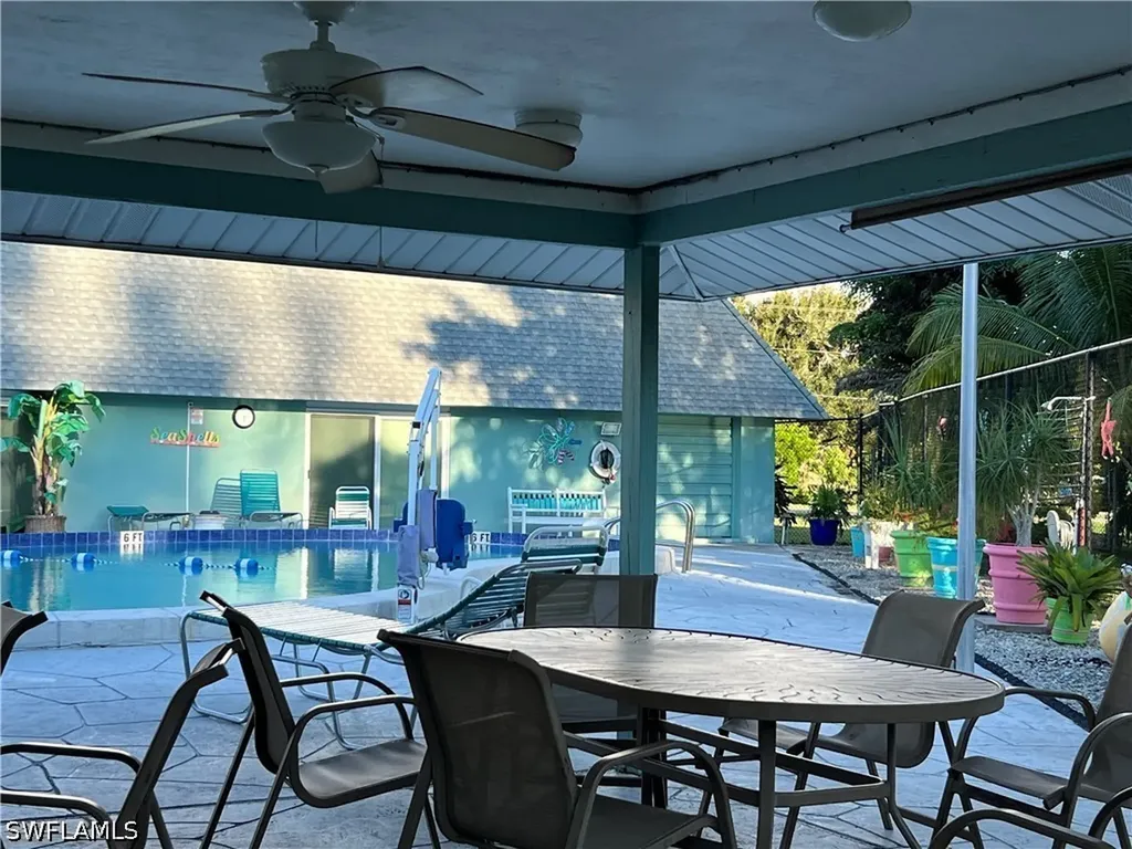 120 Grassy Key Lane Naples FL 34114