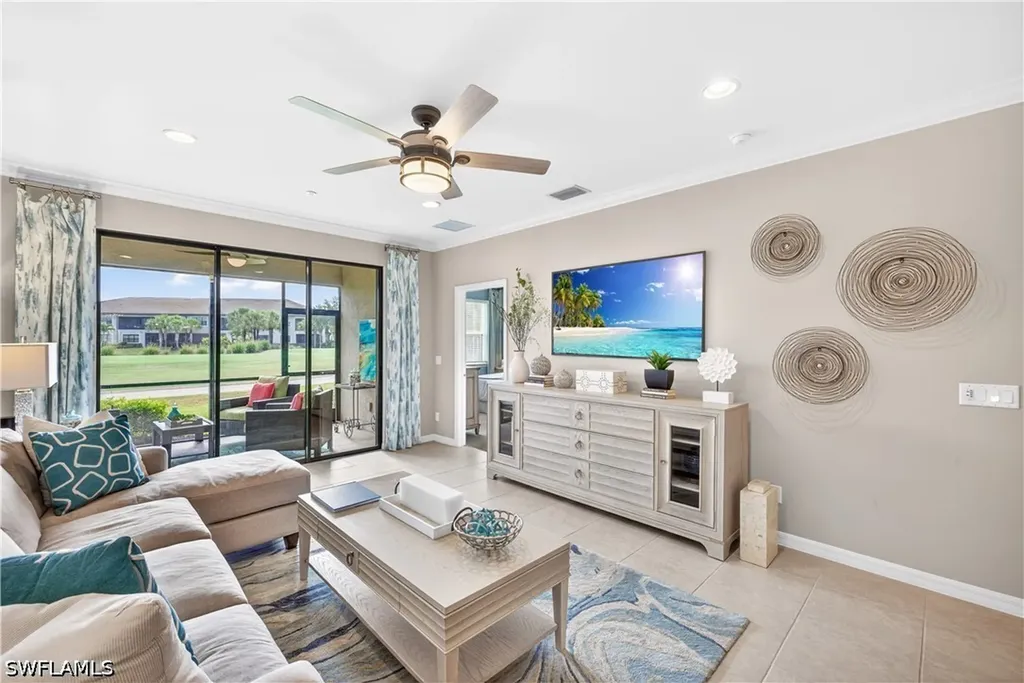 9366 Pocida Court Naples FL 34119