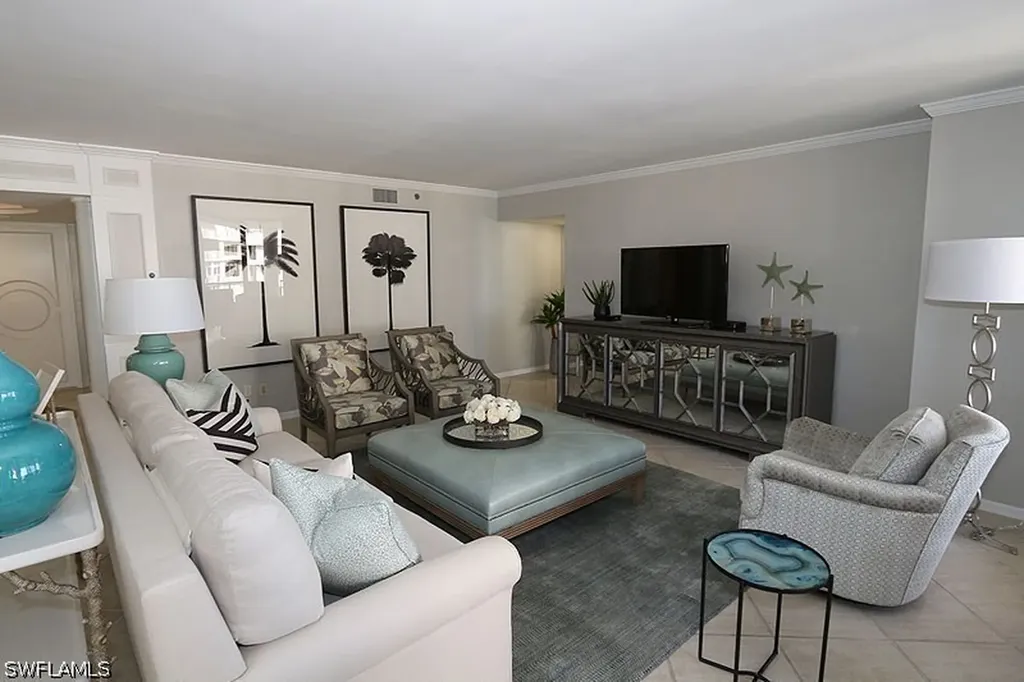 4251 Gulf Shore Boulevard N Naples FL 34103
