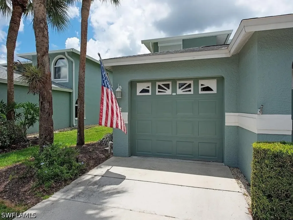 865 New Waterford Drive Naples FL 34104