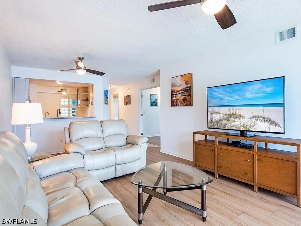 865 New Waterford Drive Naples FL 34104