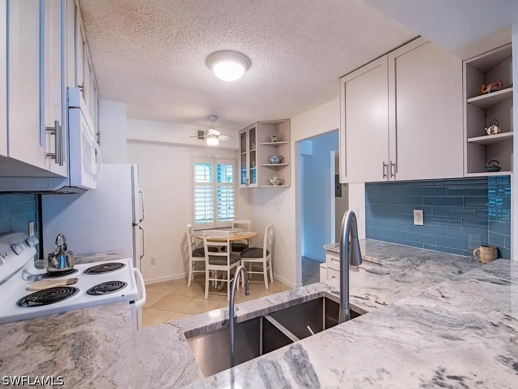 865 New Waterford Drive Naples FL 34104