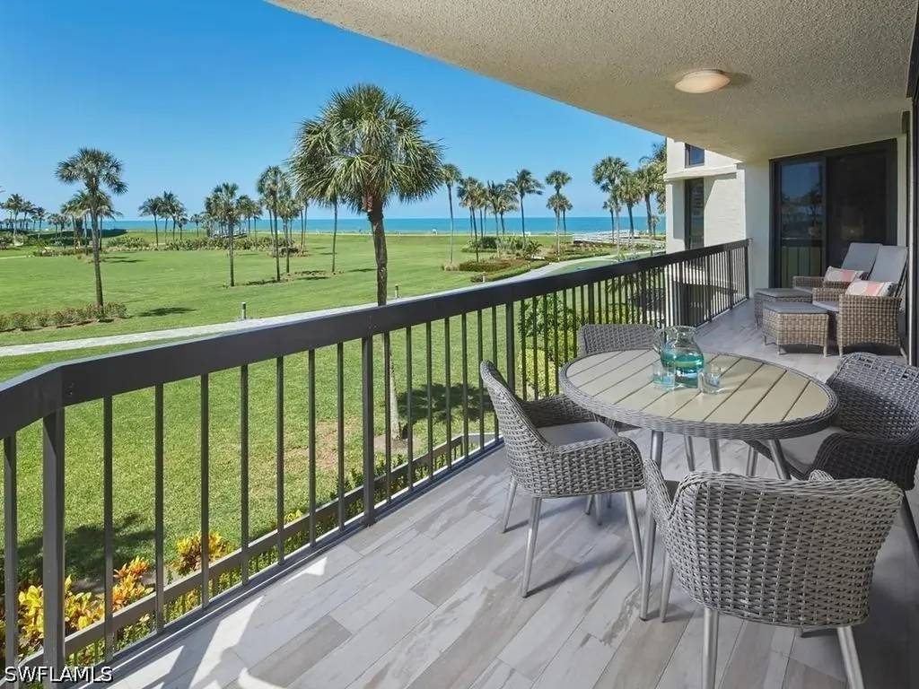 4551 Gulf Shore Boulevard N Naples FL 34103