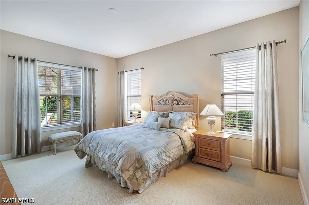 12118 Wicklow Lane Naples FL 34120