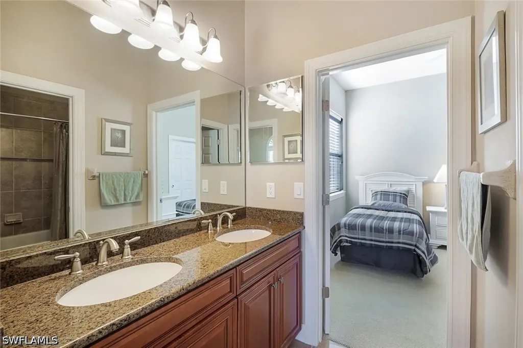 12118 Wicklow Lane Naples FL 34120