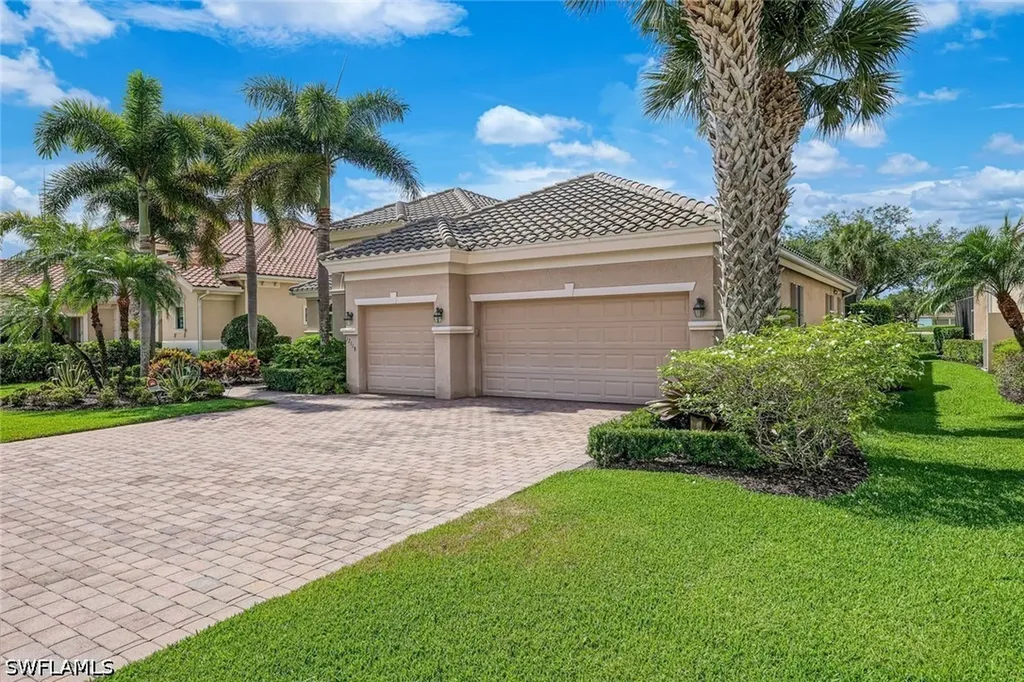 12118 Wicklow Lane Naples FL 34120