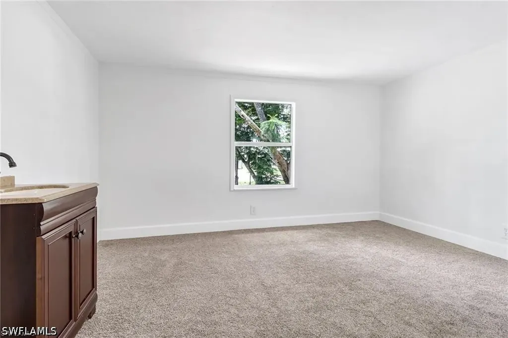 120 Grassy Key Lane Naples FL 34114