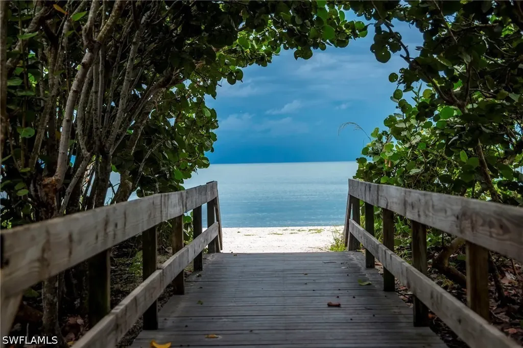 4150 Tarpon Avenue Bonita Springs FL 34134