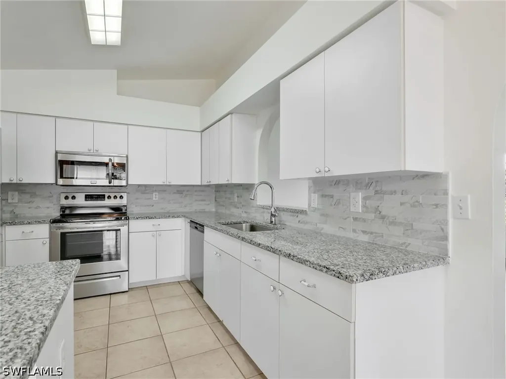 4150 Tarpon Avenue Bonita Springs FL 34134