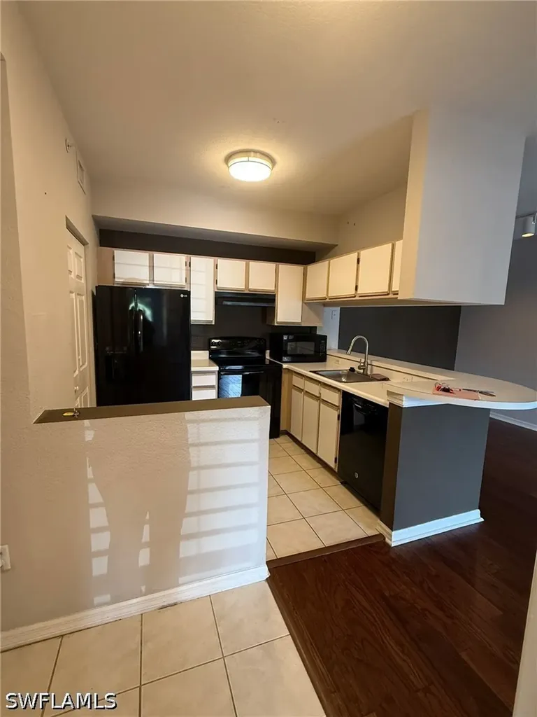 6490 Aragon Way Fort Myers FL 33966