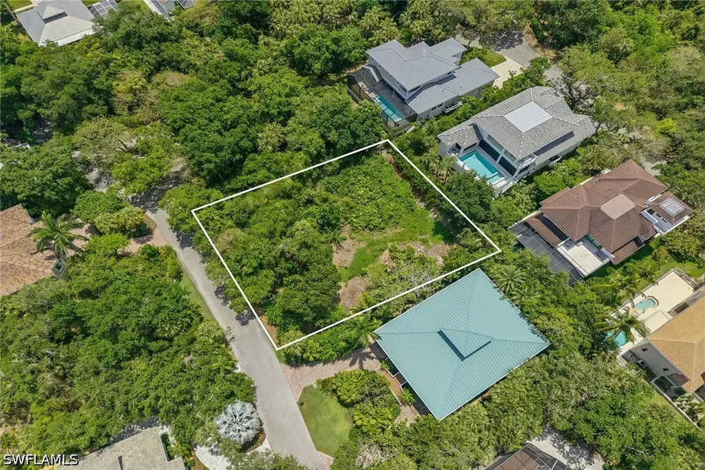 375 Gumbo Limbo Lane Marco Island FL 34145