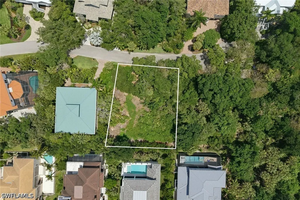 375 Gumbo Limbo Lane Marco Island FL 34145