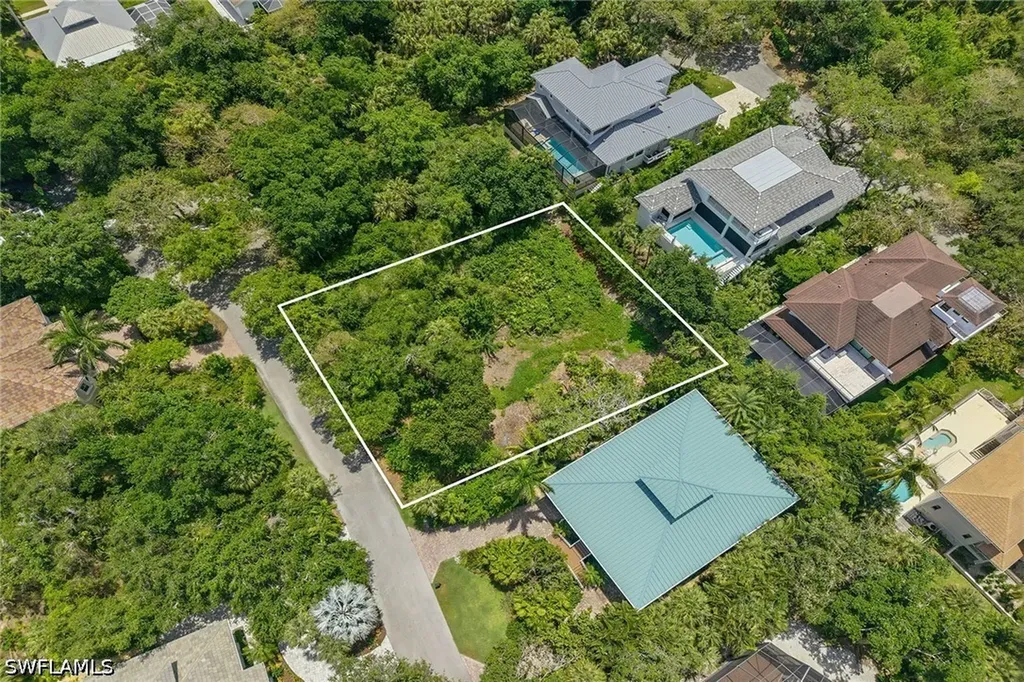 375 Gumbo Limbo Lane Marco Island FL 34145