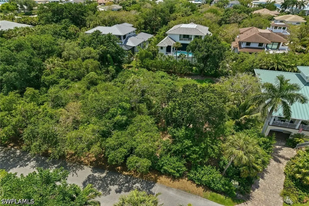 375 Gumbo Limbo Lane Marco Island FL 34145