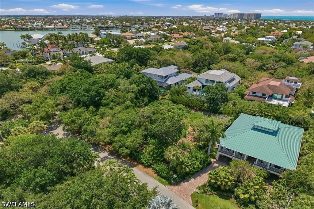 375 Gumbo Limbo Lane Marco Island FL 34145