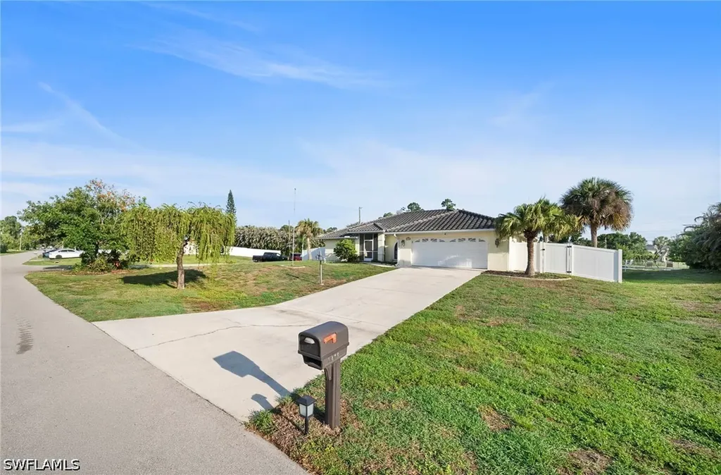 1426 Scenic Street Lehigh Acres FL 33936