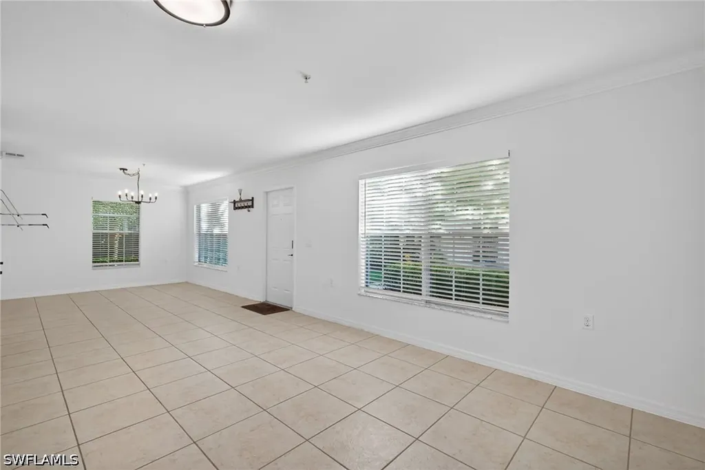 9076 Gervais Circle Naples FL 34120
