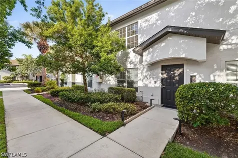 9076 Gervais Circle Naples FL 34120