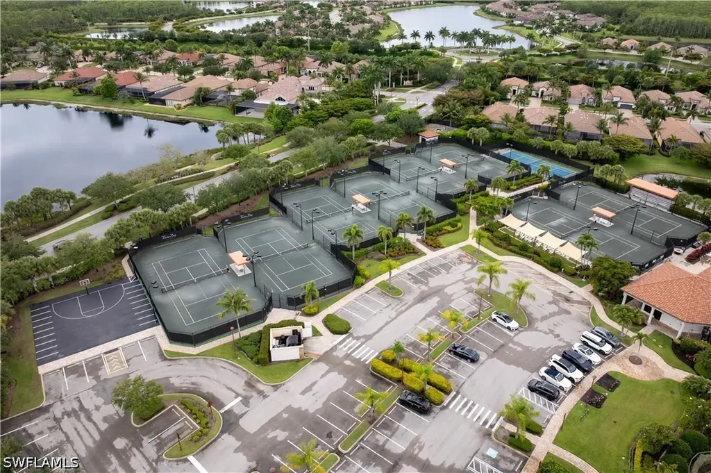 9596 Trevi Court Naples FL 34113