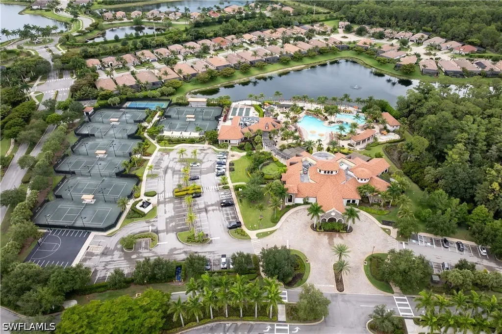9596 Trevi Court Naples FL 34113