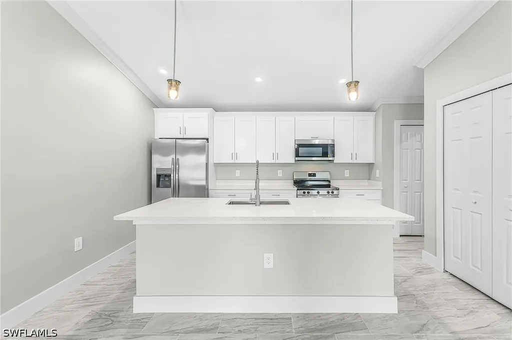2161 Ben Street Fort Myers FL 33916