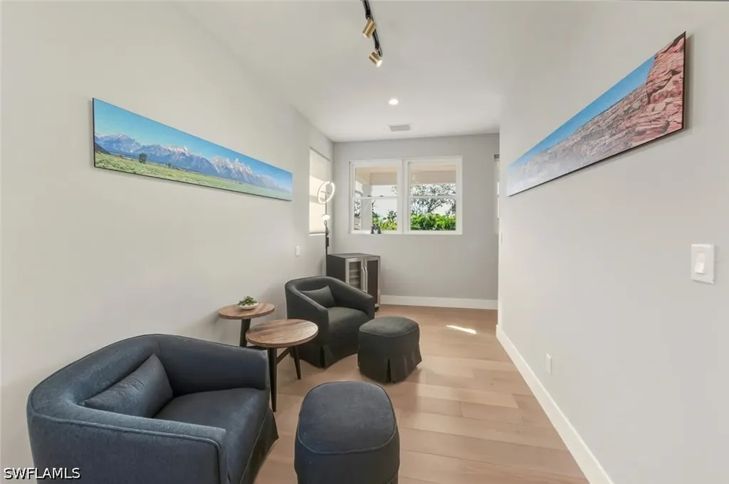 27088 Del Lane Bonita Springs FL 34135