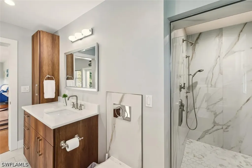 27088 Del Lane Bonita Springs FL 34135