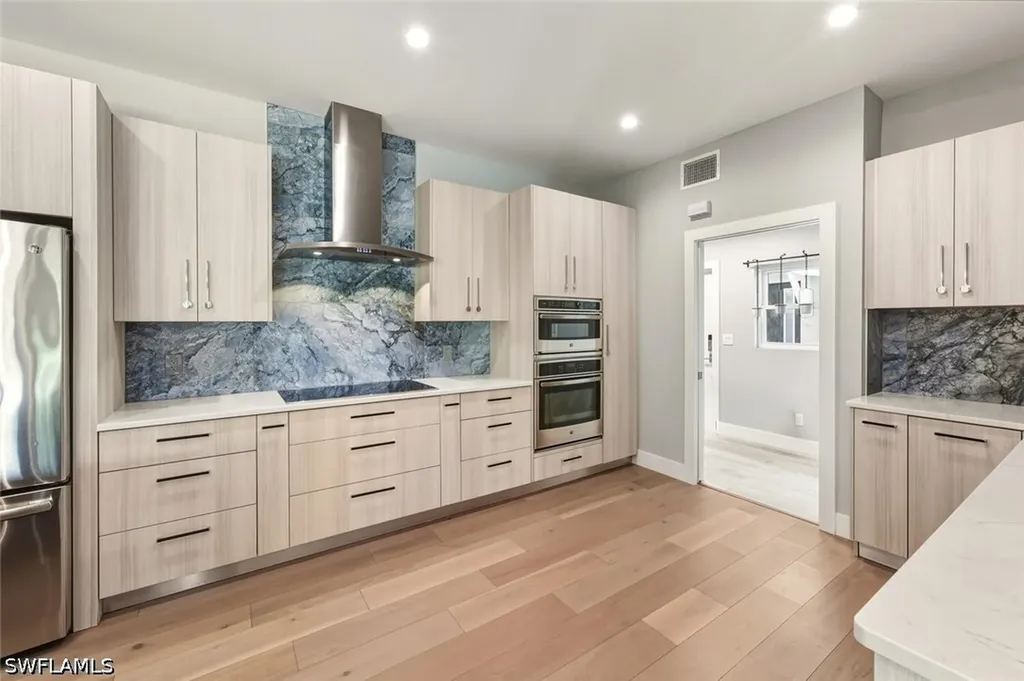 27088 Del Lane Bonita Springs FL 34135