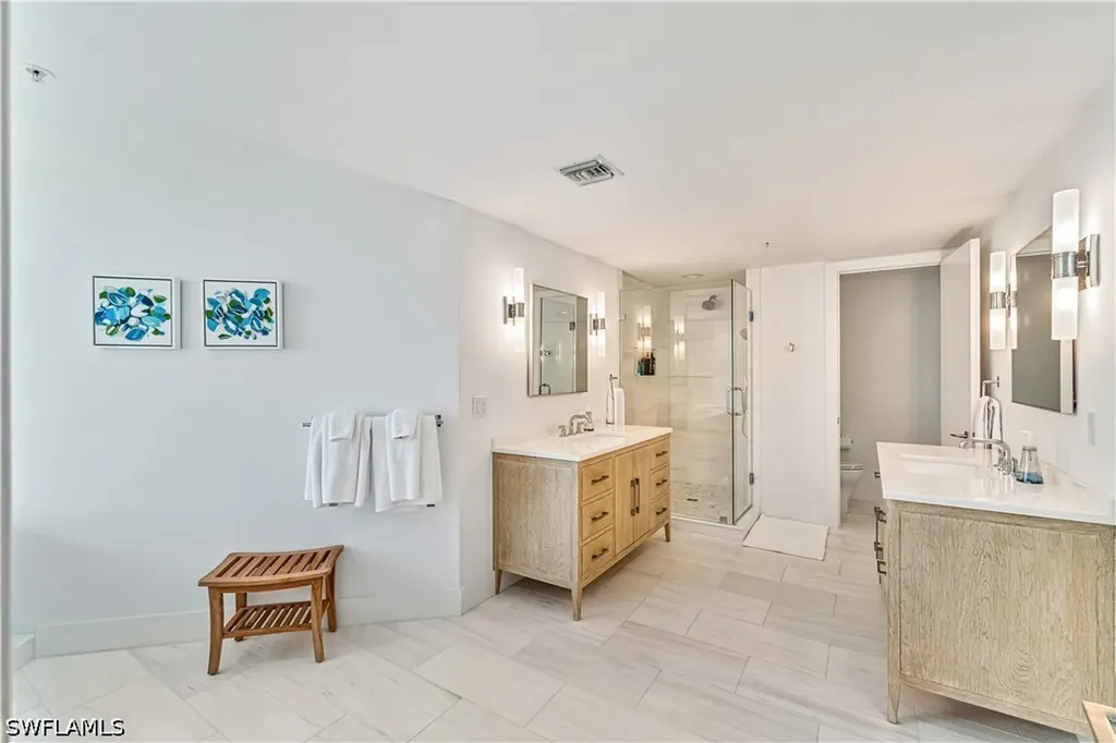 4021 Gulf Shore Boulevard N Naples FL 34103