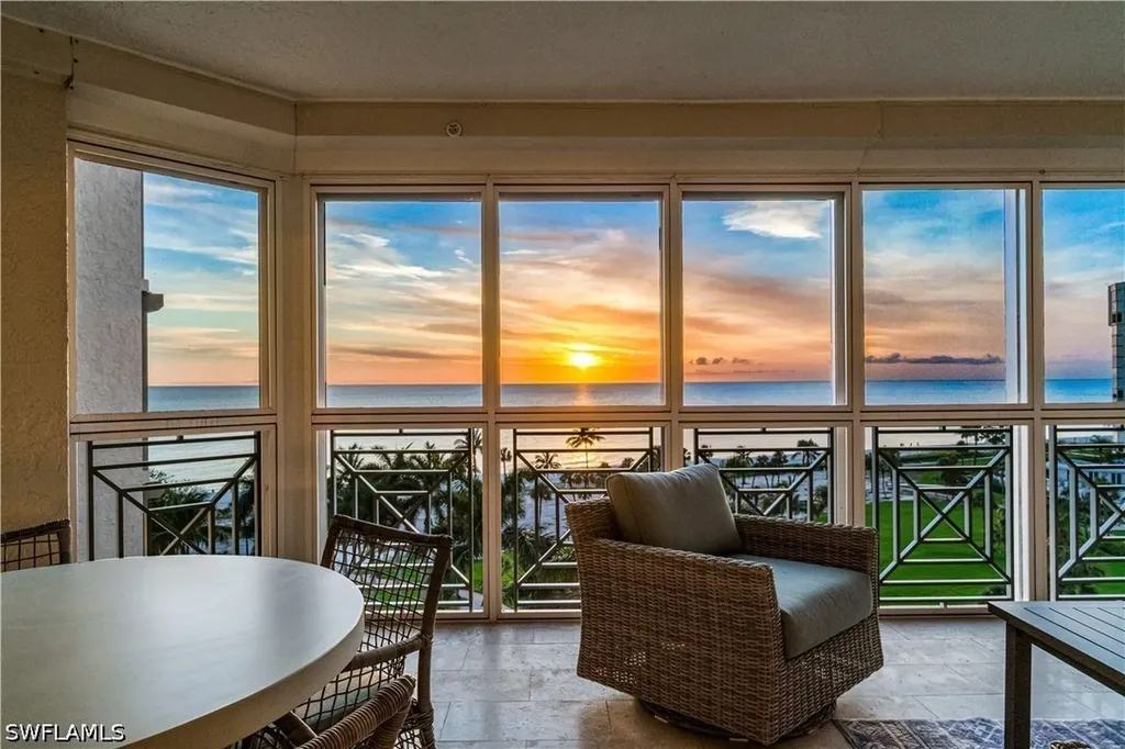4021 Gulf Shore Boulevard N Naples FL 34103