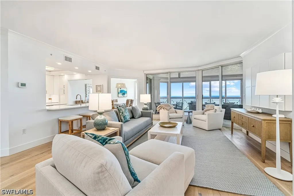 4021 Gulf Shore Boulevard N Naples FL 34103