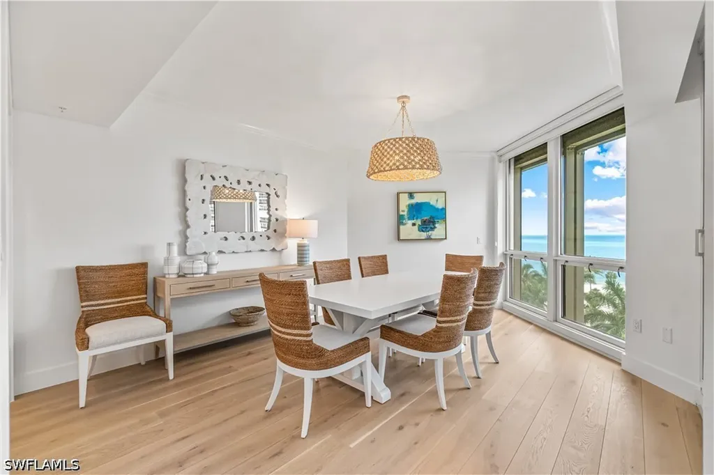 4021 Gulf Shore Boulevard N Naples FL 34103