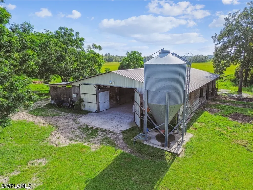 18139 Benes Roush Road Brooksville FL 39604