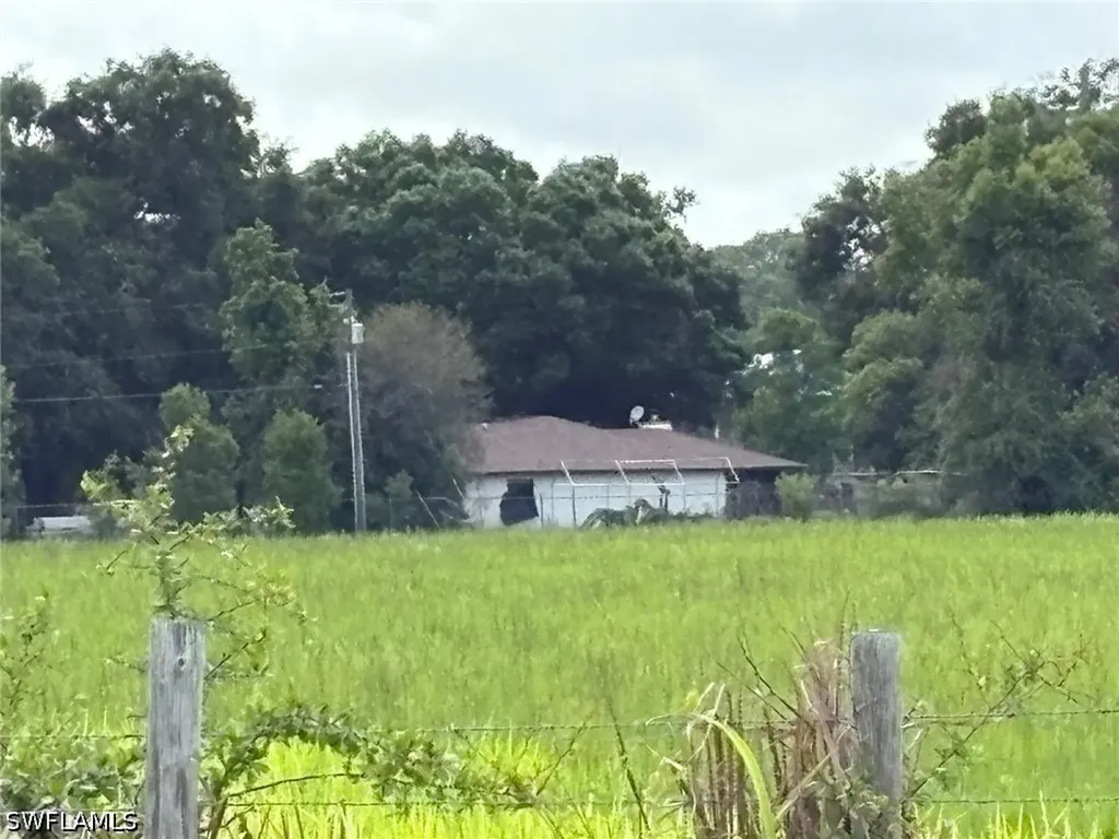 18139 Benes Roush Road Brooksville FL 39604