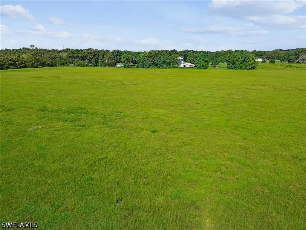 18139 Benes Roush Road Brooksville FL 39604