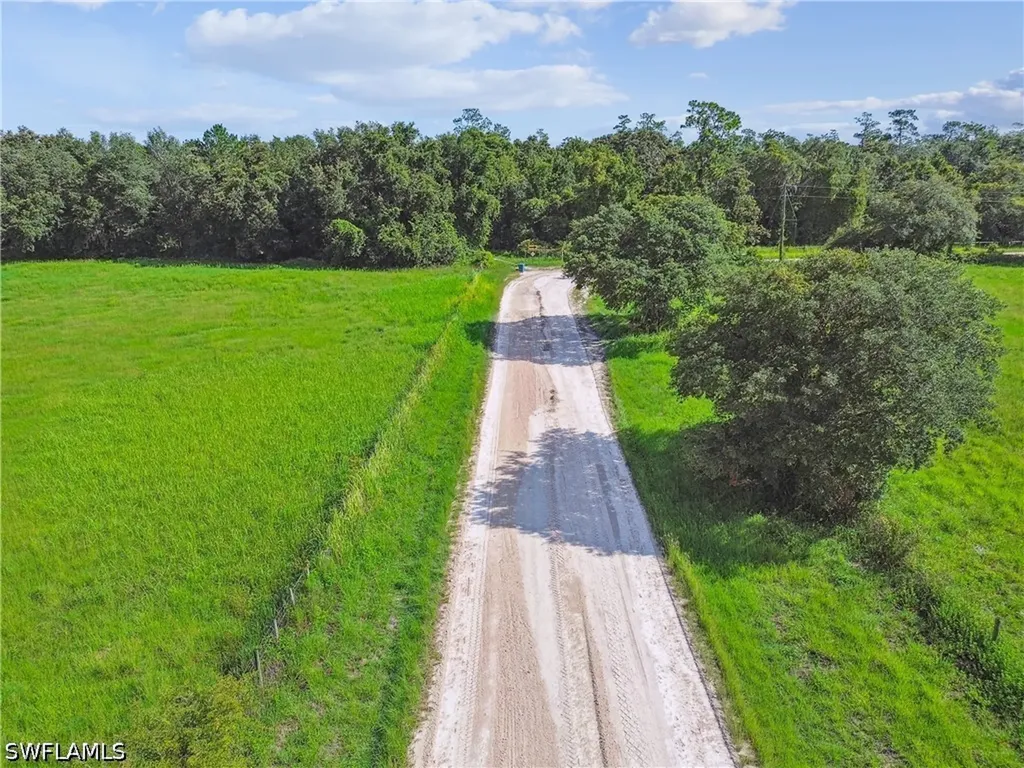 18139 Benes Roush Road Brooksville FL 39604