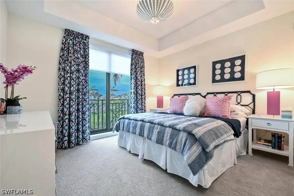1030 3rd Avenue S Naples FL 34102