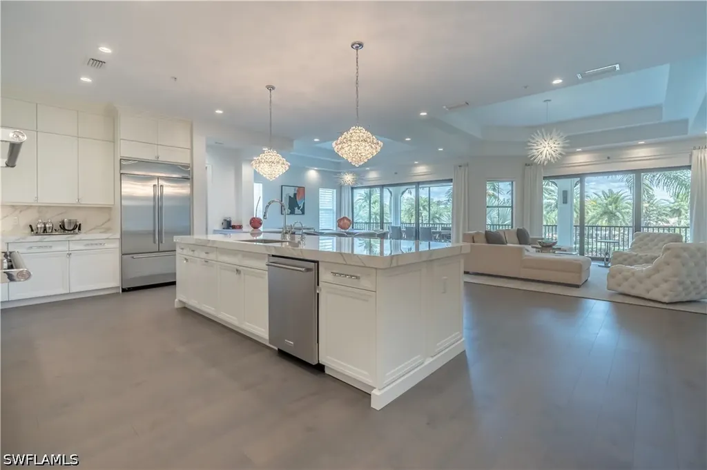 16366 Corsica Way Naples FL 34110
